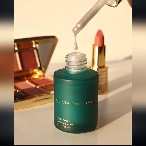 NWB Olivia Palermo Prime Time Illuminating Serum 1.01 Fl Oz - Picture 1 of 6